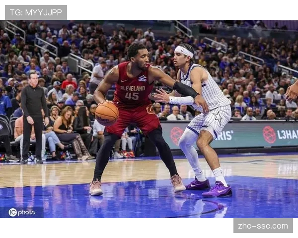 魔术内线进攻选择 班凯罗背身单打与面框突破比例